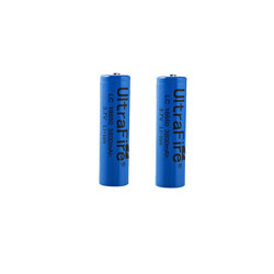 2 PCS UltraFire 18650 3.7V Rechargeable Li-ion Battery 3800mAh Blue T8 (Rechargeable button top Li-i